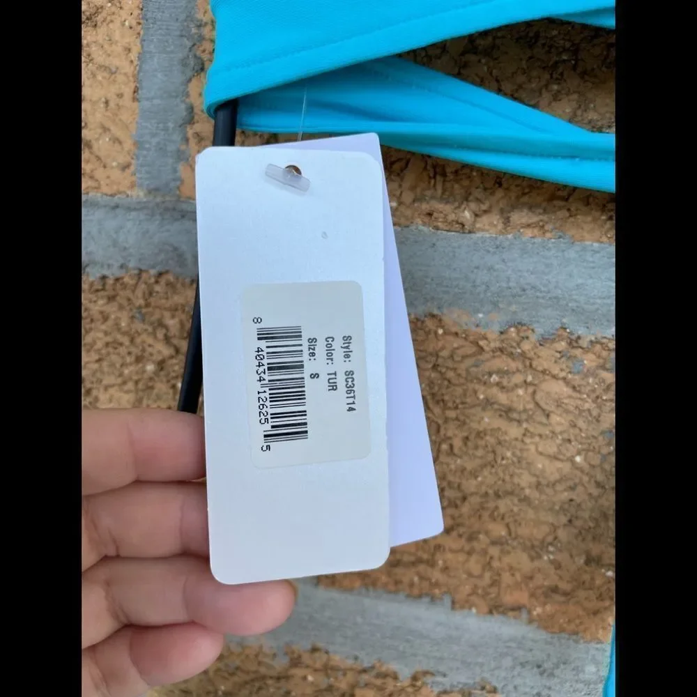 turquoise color
